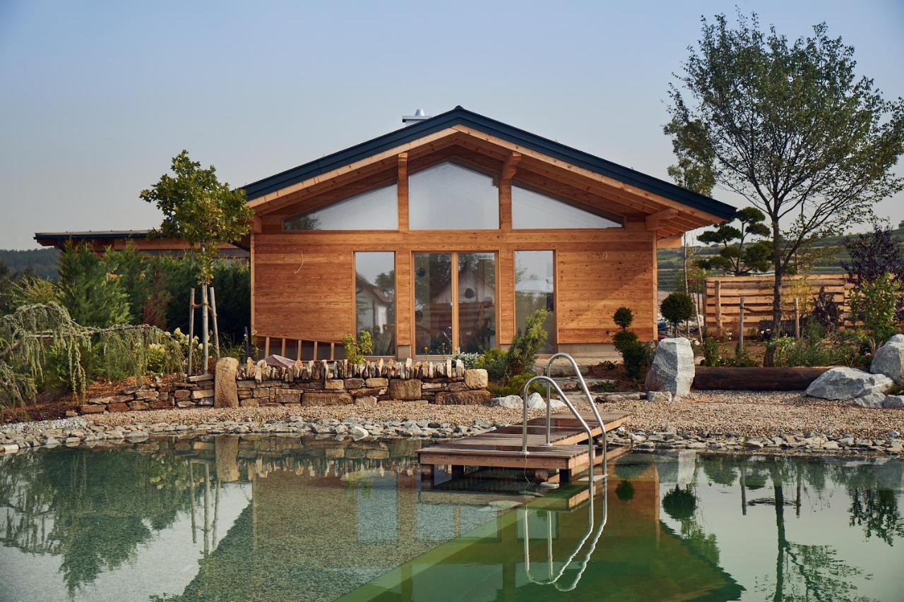 Kittenberger Chalets Am Gartensee Schiltern bei Langenlois Exterior photo